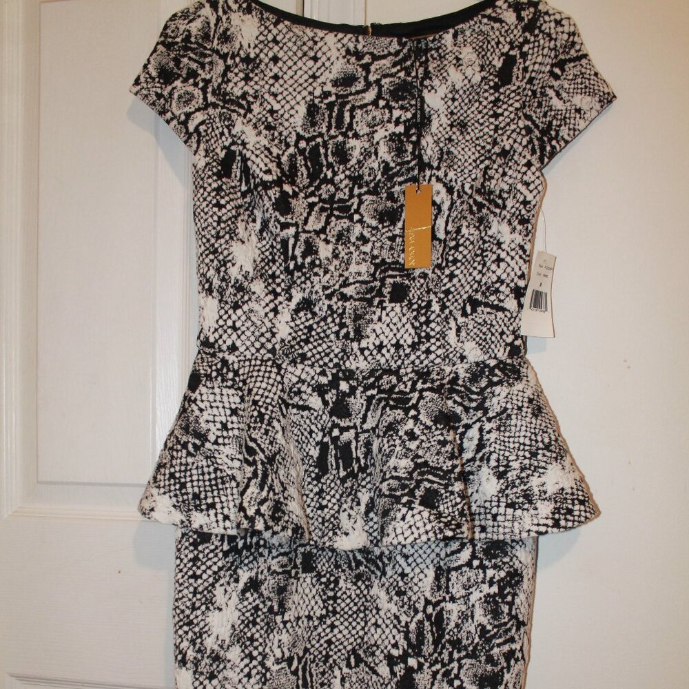 New Alexia Admor snake print dress